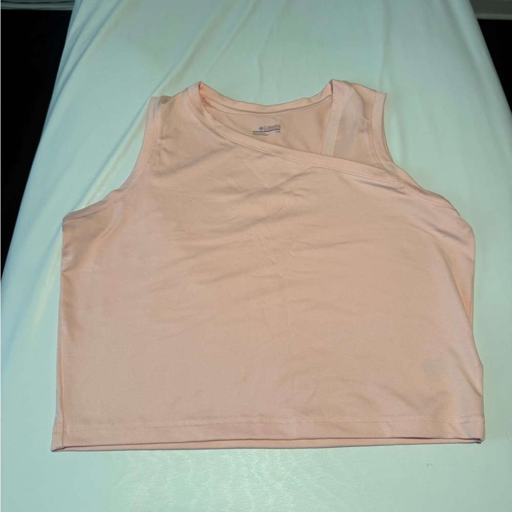 Columbia top